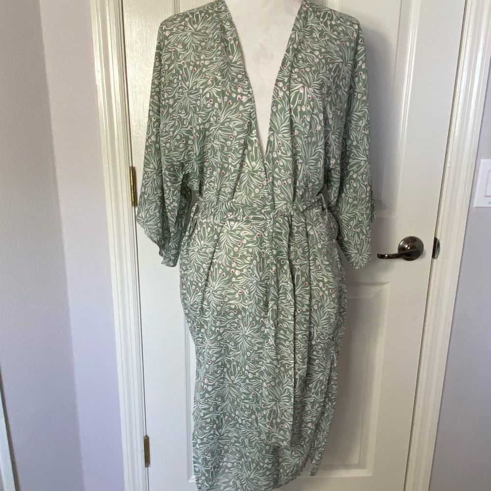 SONOMA Good For Life Bicolor Floral Kimona OSFM Green Floral Print